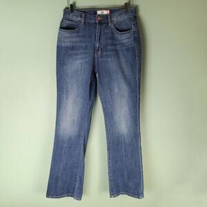 Cabi Womens 5th Avenue High Rise Medium Blue Wash Jeans Size 6